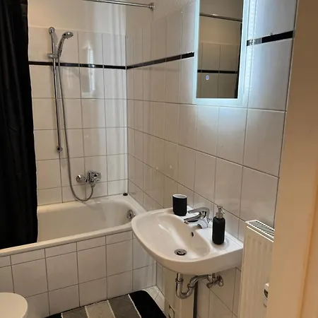 Modernes In Naehe Messe * Эссен